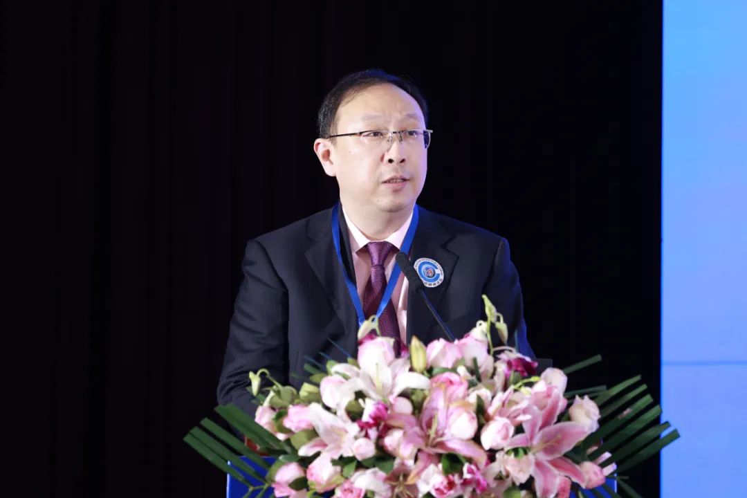 聚力紡織現(xiàn)代化產(chǎn)業(yè)體系新開局！中紡圓桌論壇第十七屆年會在北京舉行