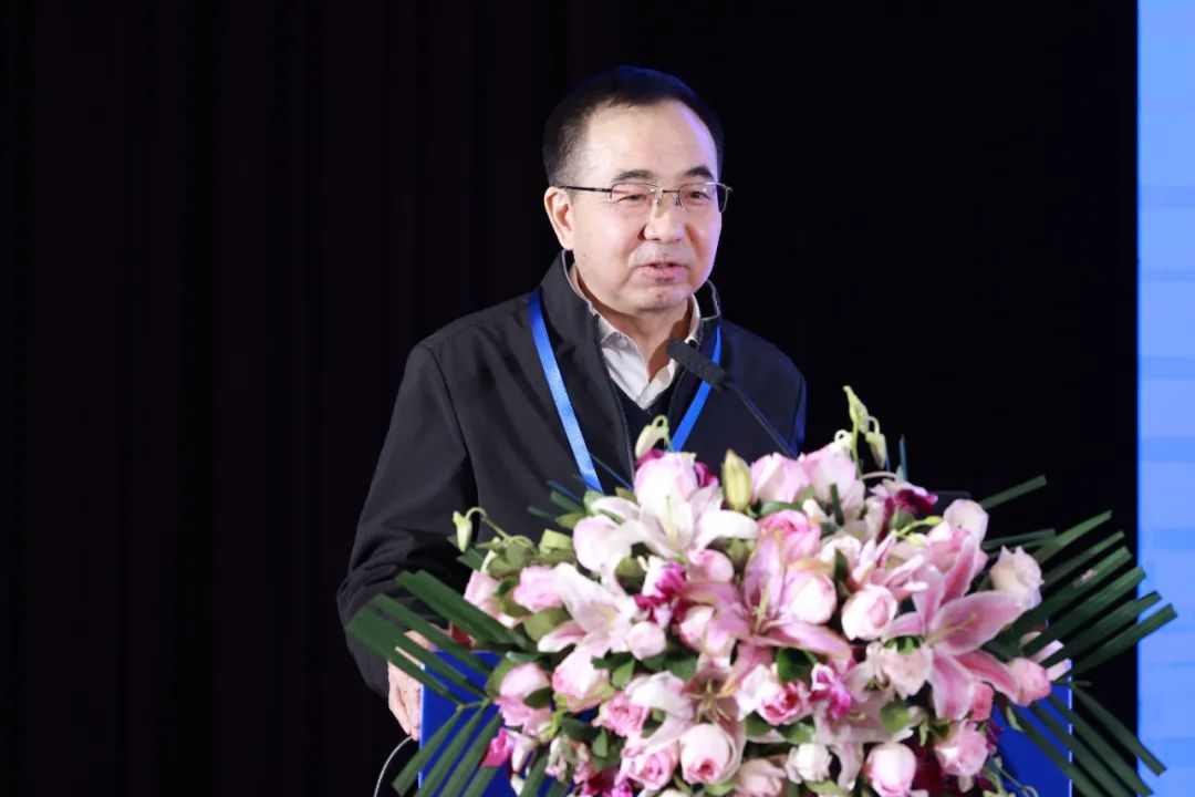 聚力紡織現(xiàn)代化產(chǎn)業(yè)體系新開局！中紡圓桌論壇第十七屆年會在北京舉行