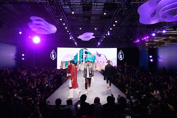 ? 纖維盛典刮起&ldquo;新國風(fēng)&rdquo;？桐昆 &middot; 中國纖維流行趨勢(shì)2023/2024劇透！