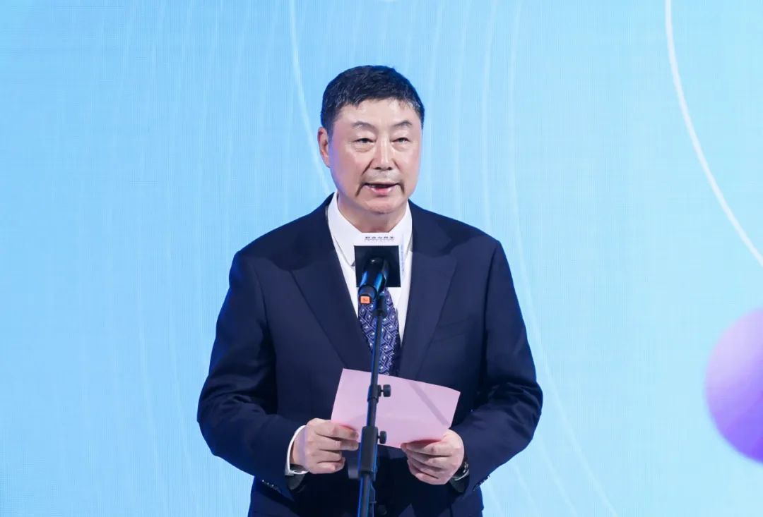 揭幕 | 華峰化學(xué)助力中國(guó)纖維品牌建設(shè)掀開新篇章