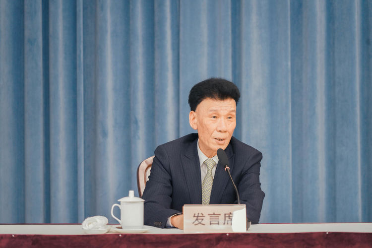 陸大榮：聽黨話跟黨走，民營企業(yè)大有作為 &mdash;&mdash;在蘇州市服裝業(yè)商會二屆二次會員大會上的發(fā)言