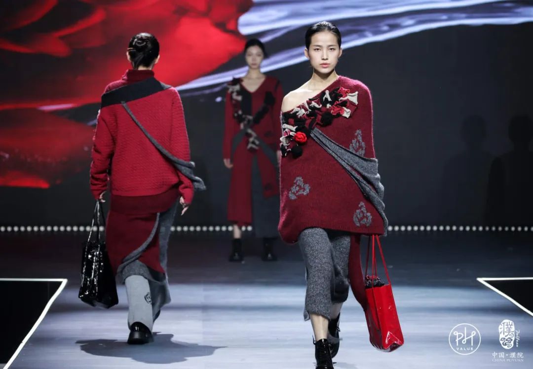 古鎮(zhèn)新時(shí)尚！第八屆&ldquo;濮院杯&rdquo;PH Value中國(guó)針織設(shè)計(jì)師大賽決賽暨頒獎(jiǎng)典禮今天舉行