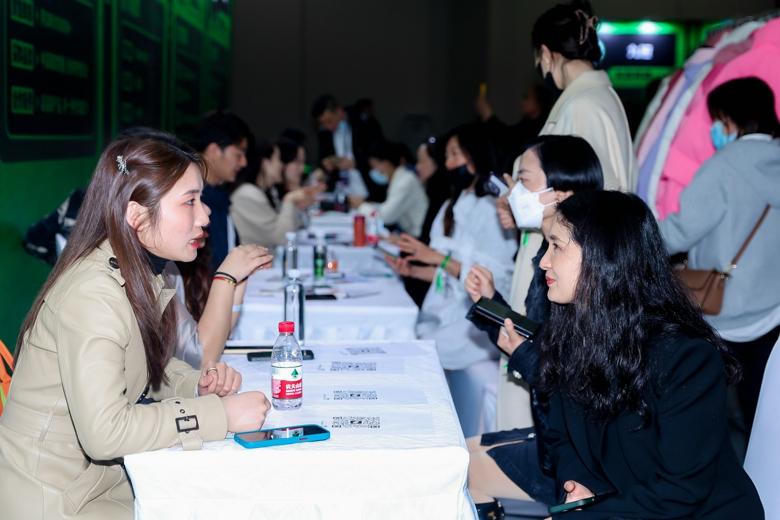 杭州時尚產(chǎn)業(yè)數(shù)字貿易博覽會圓滿閉幕