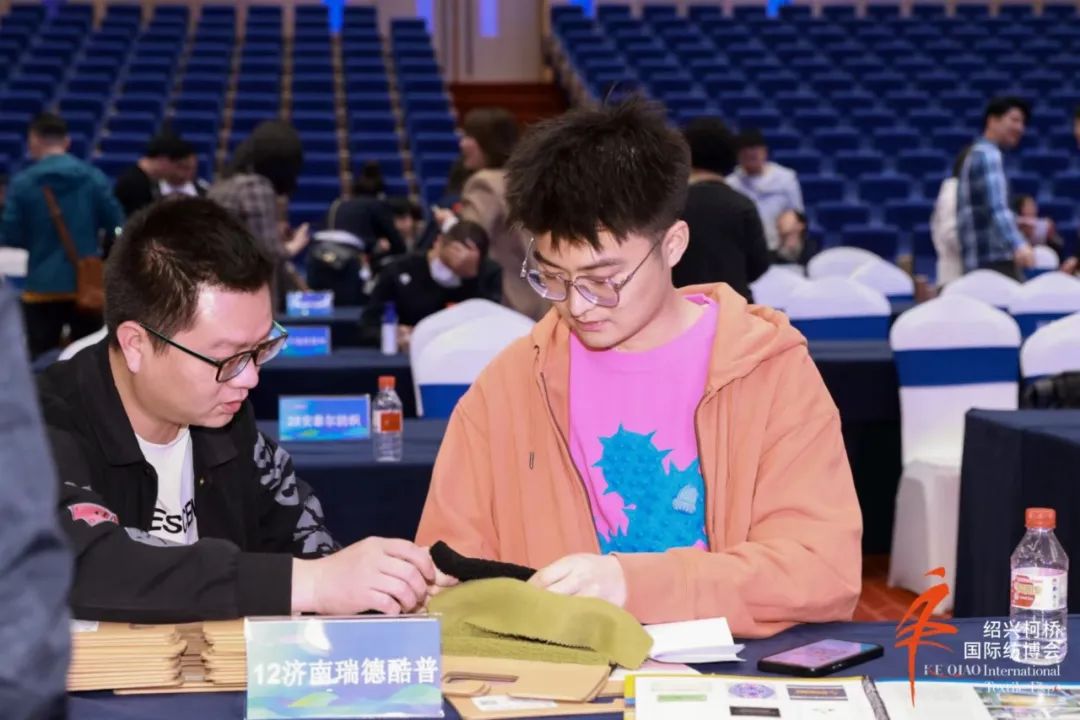 尋找中國好面料！2023中國面料之星啟動(dòng)儀式暨服裝品牌需求精準(zhǔn)對(duì)接會(huì)在柯橋召開