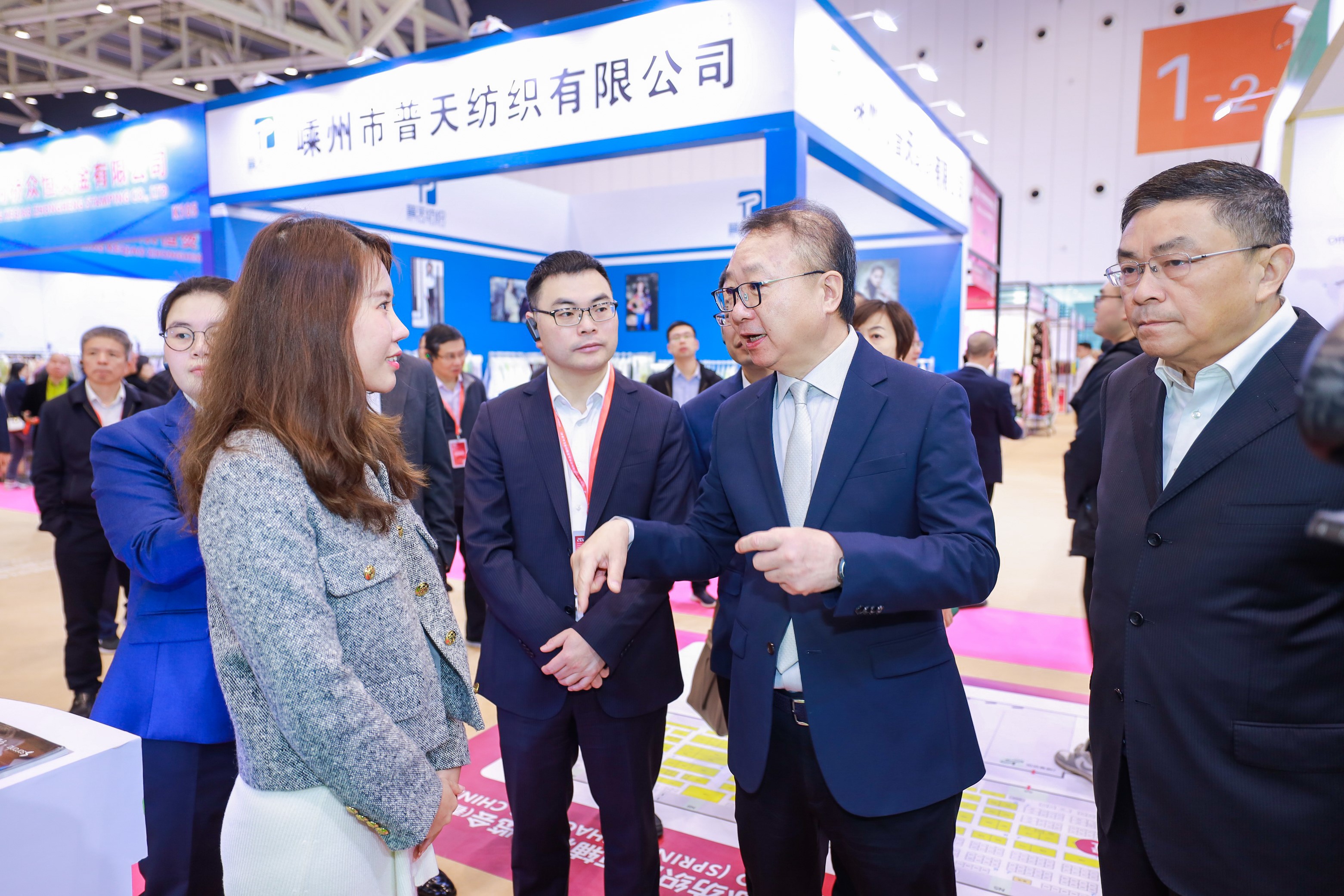 頭部企業(yè)齊聚紡城！共赴柯橋紡博會創(chuàng)新之約