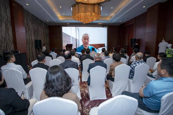 風(fēng)雨二十載，迭代滌綸實(shí)現(xiàn)產(chǎn)業(yè)化