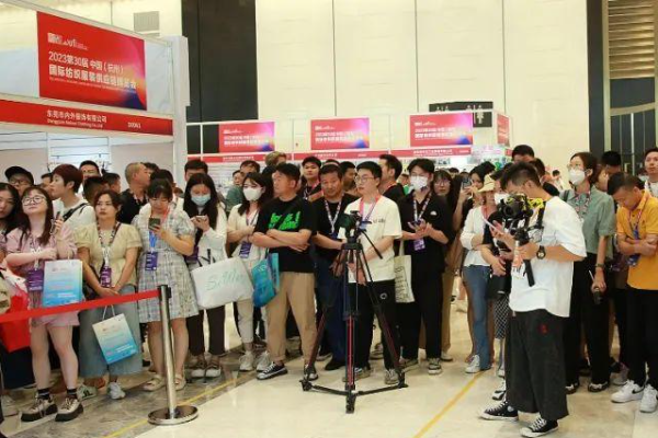 新風尚、新格局、新起點，第三十屆中國杭州國際紡織服裝供應鏈博覽會盛大開幕。