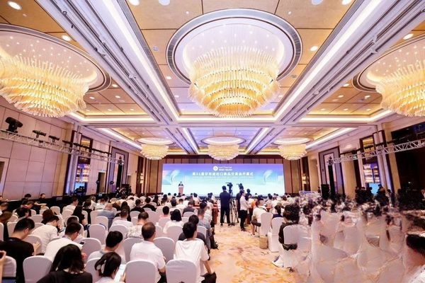 &ldquo;華章新啟，精彩紛至&rdquo; 第31屆第華東進(jìn)出口商品交易會(huì)盛大開(kāi)幕