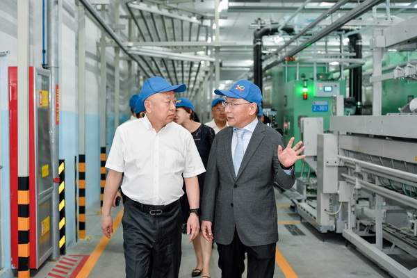 循道追光，致遠未來&mdash;&mdash;蘭精授牌華源紗線生產全球標桿工廠共赴璀璨新征程