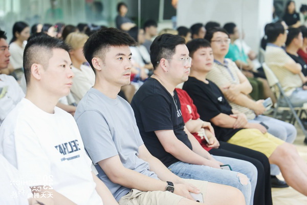 紡織數(shù)字化轉(zhuǎn)型如何做？產(chǎn)業(yè)鏈多維發(fā)力提升實效