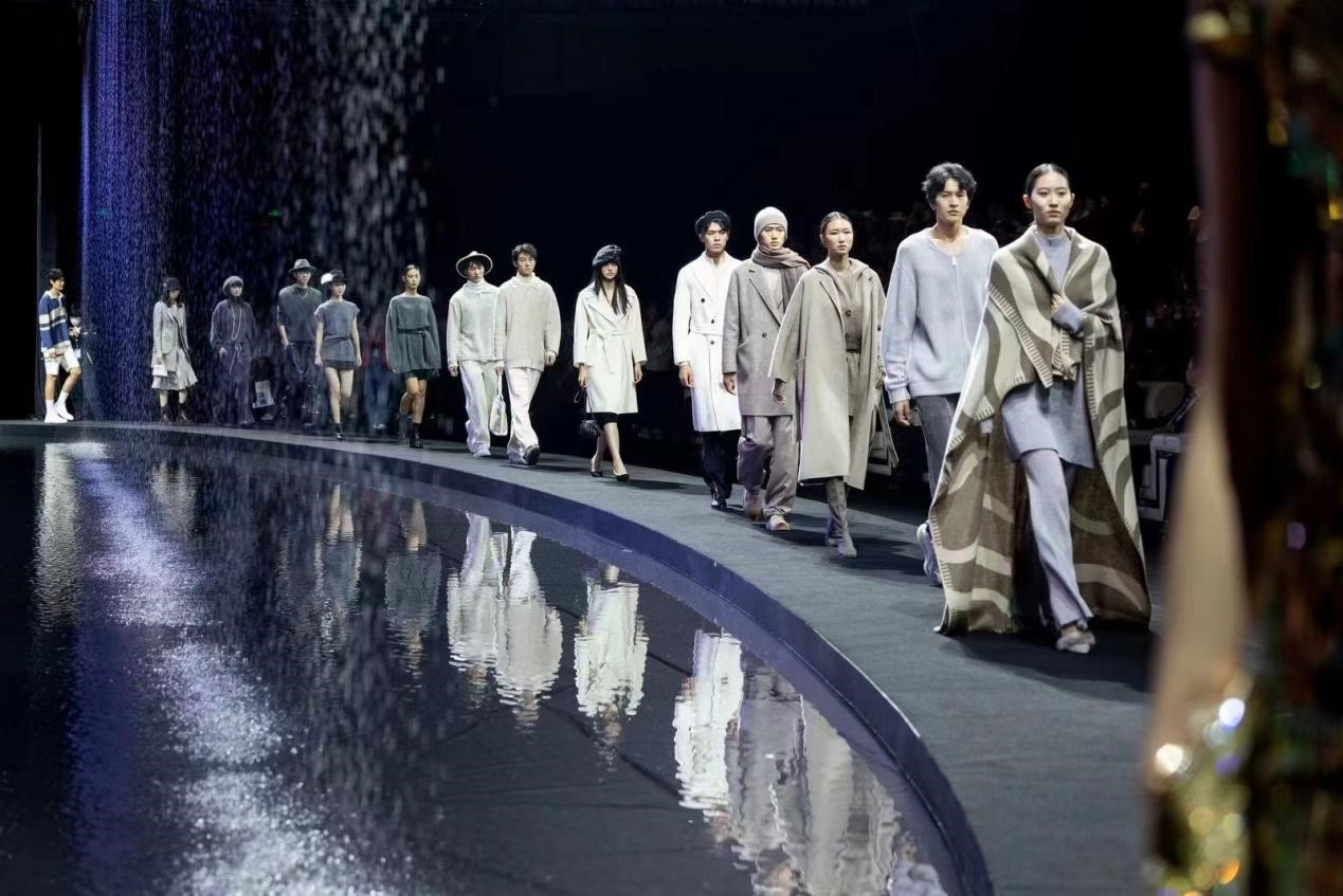 &ldquo;潮涌東方、風(fēng)尚寧波&rdquo;--2023寧波時(shí)尚節(jié)暨第27屆寧波國際服裝節(jié)盛大啟幕