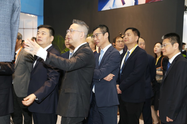 &ldquo;潮涌東方、風(fēng)尚寧波&rdquo;--2023寧波時(shí)尚節(jié)暨第27屆寧波國際服裝節(jié)盛大啟幕