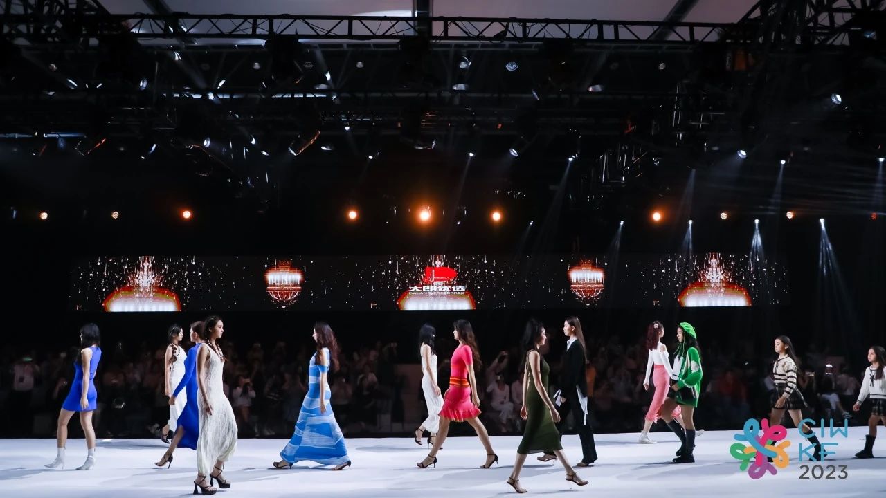 6萬人次入場，意向成交額32億元！第20屆&ldquo;織交會&rdquo;完美收官