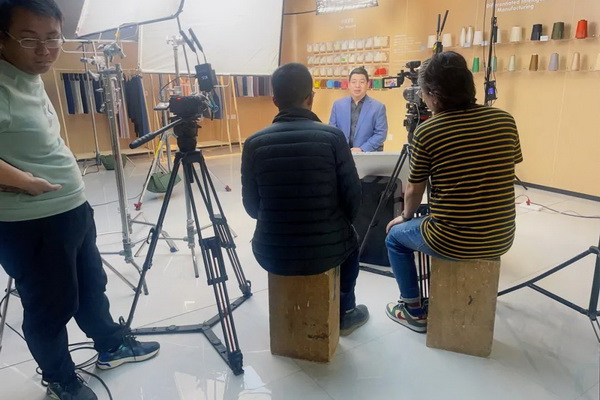 溯源優(yōu)質(zhì)紗線，東方甄選與德州華源雙向甄選