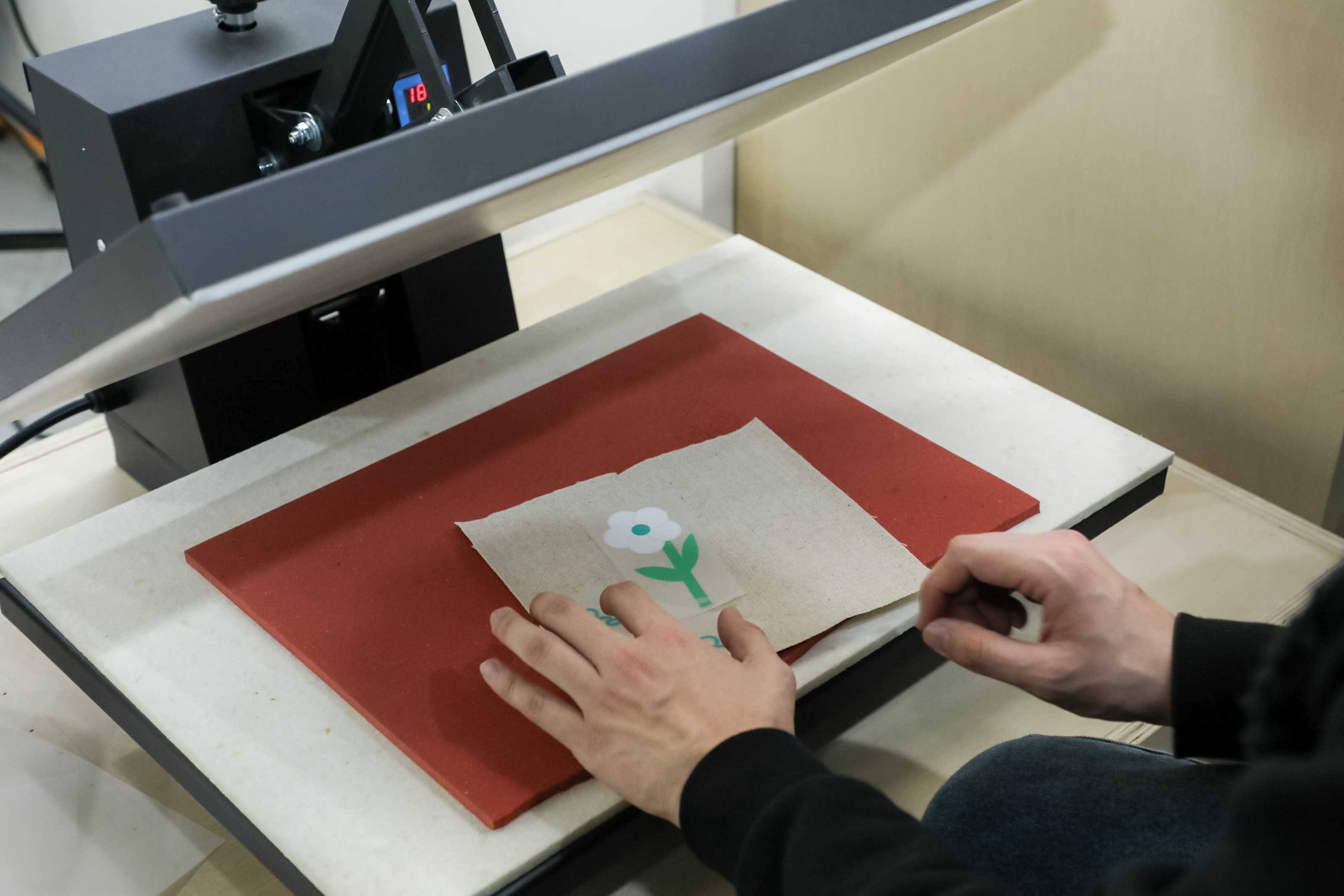 YLI外里全國首店 用運動與藝術帶你打破&ldquo;野蠻邊界&rdquo;