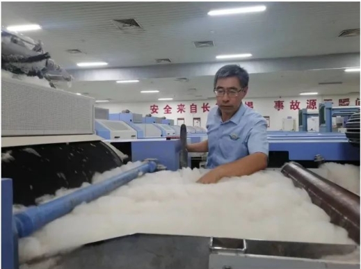 傳承與創(chuàng)新--記&ldquo;中國紡織大工匠&rdquo;東佳集團(tuán)紀(jì)合聚總工程師