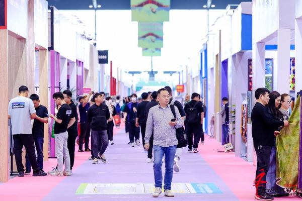 向&ldquo;新&rdquo;而生 逐&ldquo;質(zhì)&rdquo;而行！2024中國紹興柯橋國際紡博會（春季） 隆重開幕