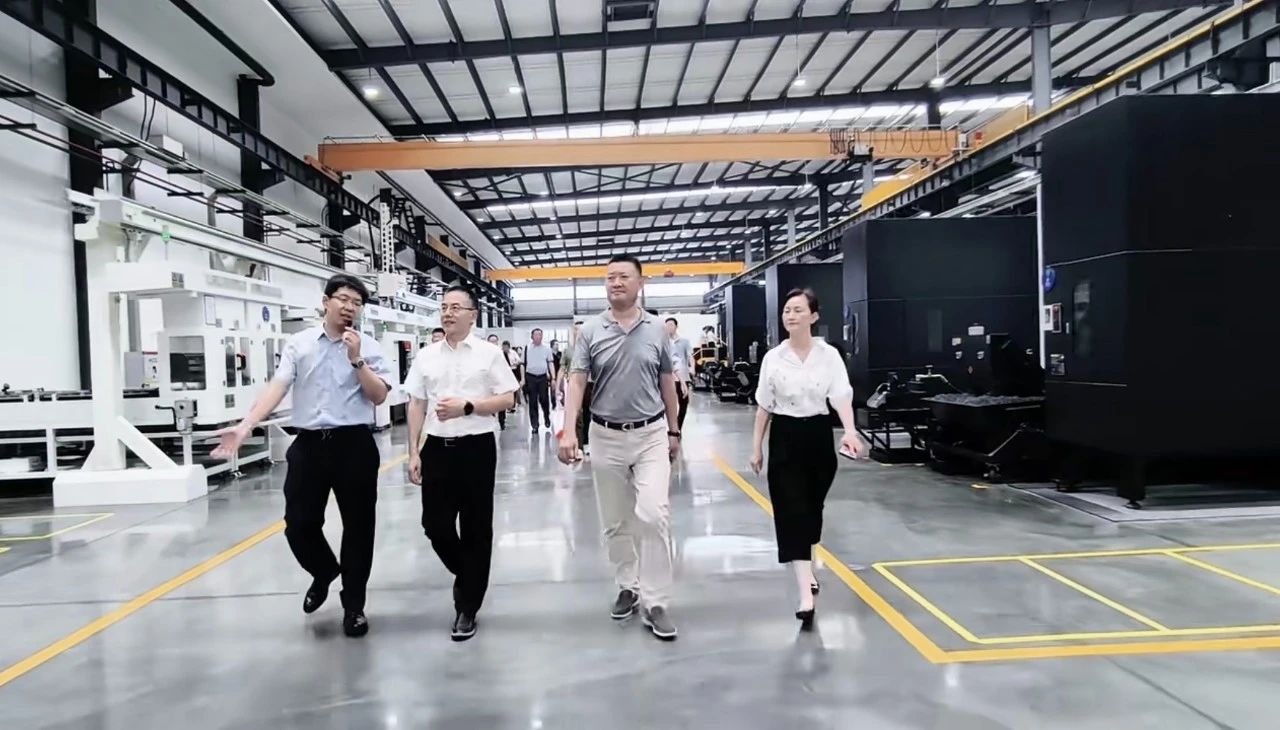 國產(chǎn)噴氣織機加速發(fā)力，標準化、智能化制造水平再上新臺階