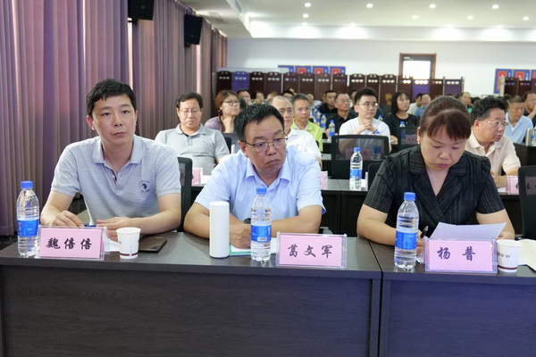 勞模、低碳、AI、新材料&hellip;&hellip;紡織行業(yè)專精特新中小企業(yè)走進(jìn)石家莊