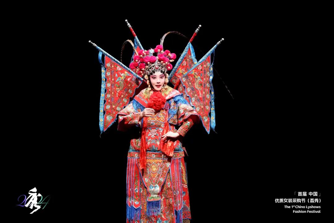 首屆中國(guó)（荔秀）優(yōu)質(zhì)女裝采購節(jié)已盛大開幕，直擊首日盛況