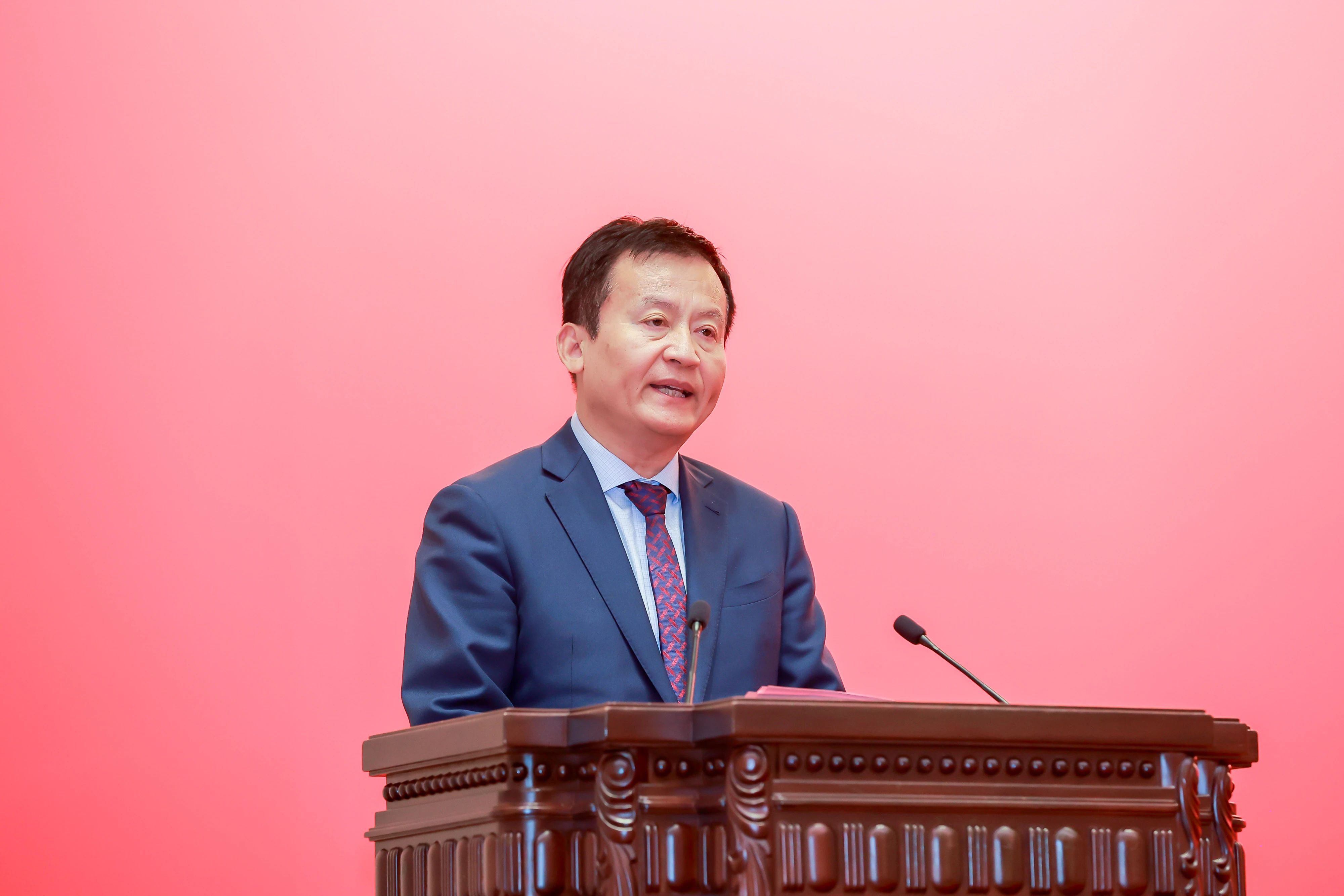 將紡織強(qiáng)國建設(shè)推向新高度&mdash;&mdash;2024年度中國紡織工業(yè)聯(lián)合會科學(xué)技術(shù)獎勵大會舉行