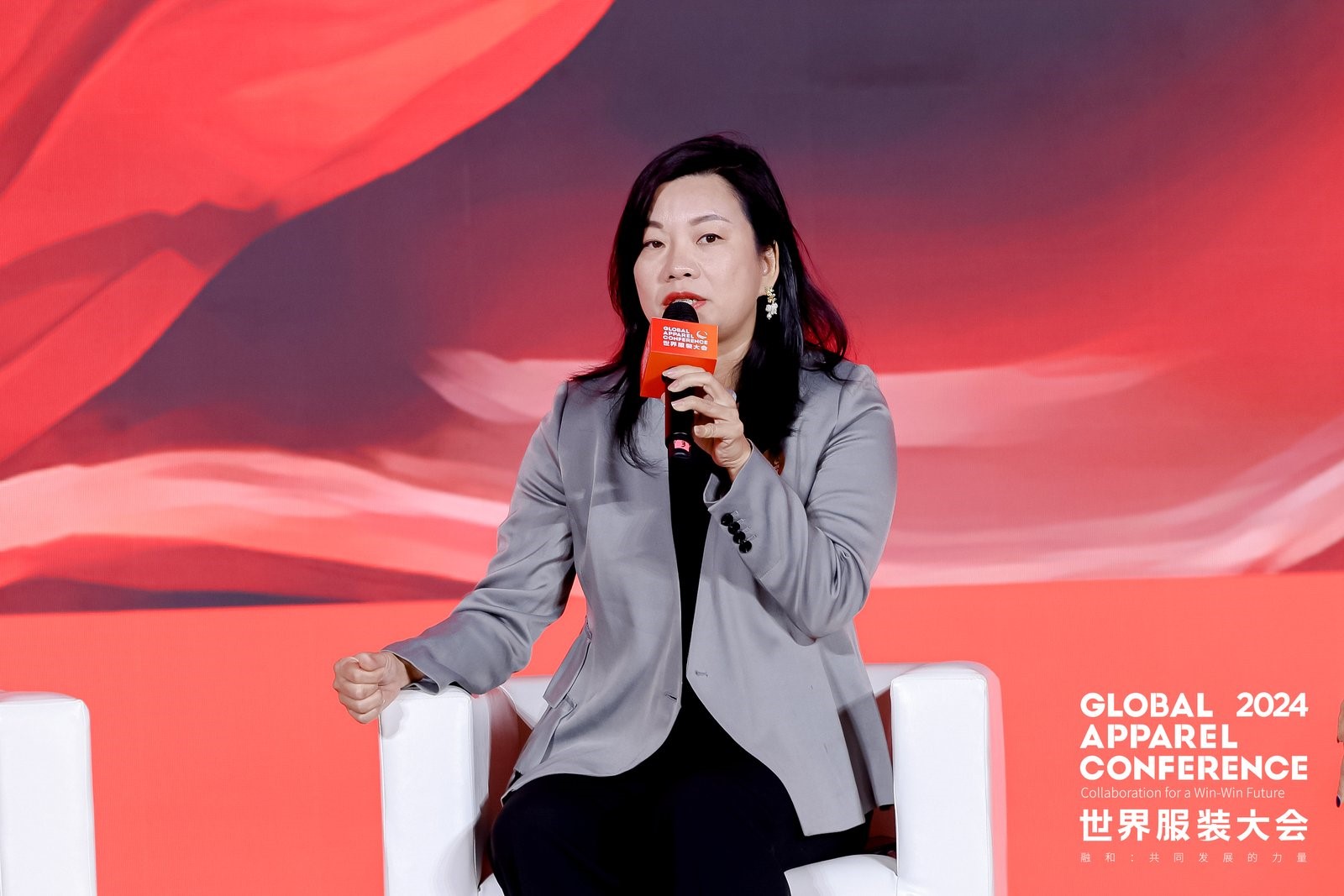 &ldquo;融和&rdquo;20個國家和地區(qū)服裝精英，2024世界服裝大會在東莞虎門開幕