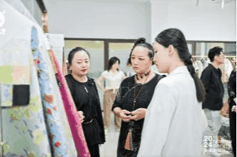 融匯優(yōu)質(zhì)資源，提速時(shí)尚發(fā)展！&ldquo;2024柯橋天天時(shí)尚&rdquo;完美交卷！