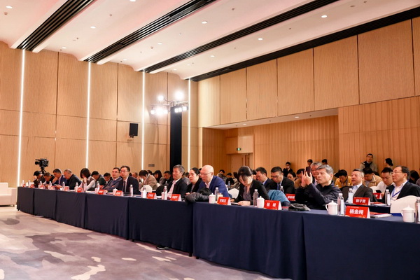 融新聚力 投創(chuàng)未來，2024中國紡織服裝行業(yè)投融資大會在紹興柯橋舉辦