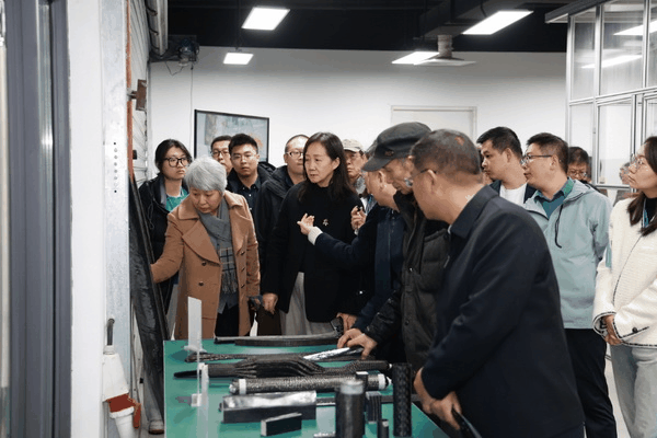 協(xié)同&創(chuàng)新 全面推進(jìn)集群治理現(xiàn)代化！2024中國(guó)紡織產(chǎn)業(yè)集群發(fā)展大會(huì)在柯橋召開