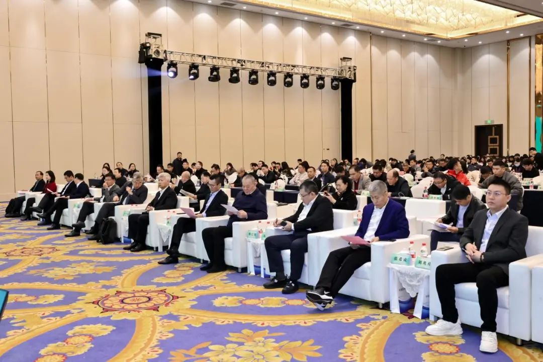 &ldquo;數(shù)實(shí)融合&nbsp; 織造未來(lái)&rdquo;--第一屆中國(guó)紡織行業(yè)數(shù)字化轉(zhuǎn)型大會(huì)在紹興柯橋舉行