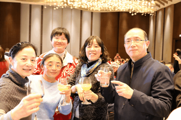 砥礪廿載 行穩(wěn)致遠(yuǎn)|熱烈祝賀上海潔宜康化工科技有限公司二十周年慶晚宴圓滿舉行！