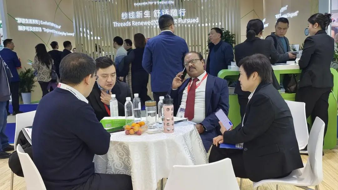 實力&ldquo;圈粉&rdquo;，盡展產業(yè)新風貌！山東聊城展團首次亮相2025yarnexpo春夏紗線展