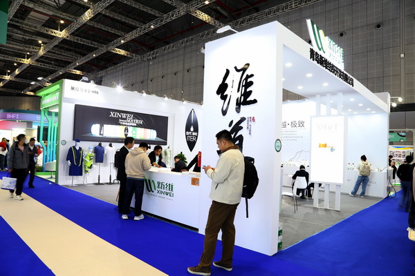 極致創(chuàng)新，讓迭代&reg;滌綸&ldquo;生態(tài)圈&rdquo;再次火爆2025yarnexpo春夏展