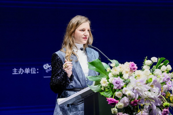 潮涌鵬城，開啟時尚 &ldquo;超鏈接&rdquo;丨第30屆FASHION SOURCE時尚之源深圳展、AW25深圳原創(chuàng)時裝周盛大啟幕