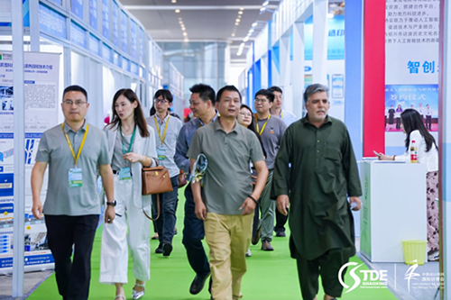 智能印染，解鎖"綠色密碼"！首屆中國浙江紡織印染產(chǎn)業(yè)技術(shù)與設(shè)備展在紹興開幕