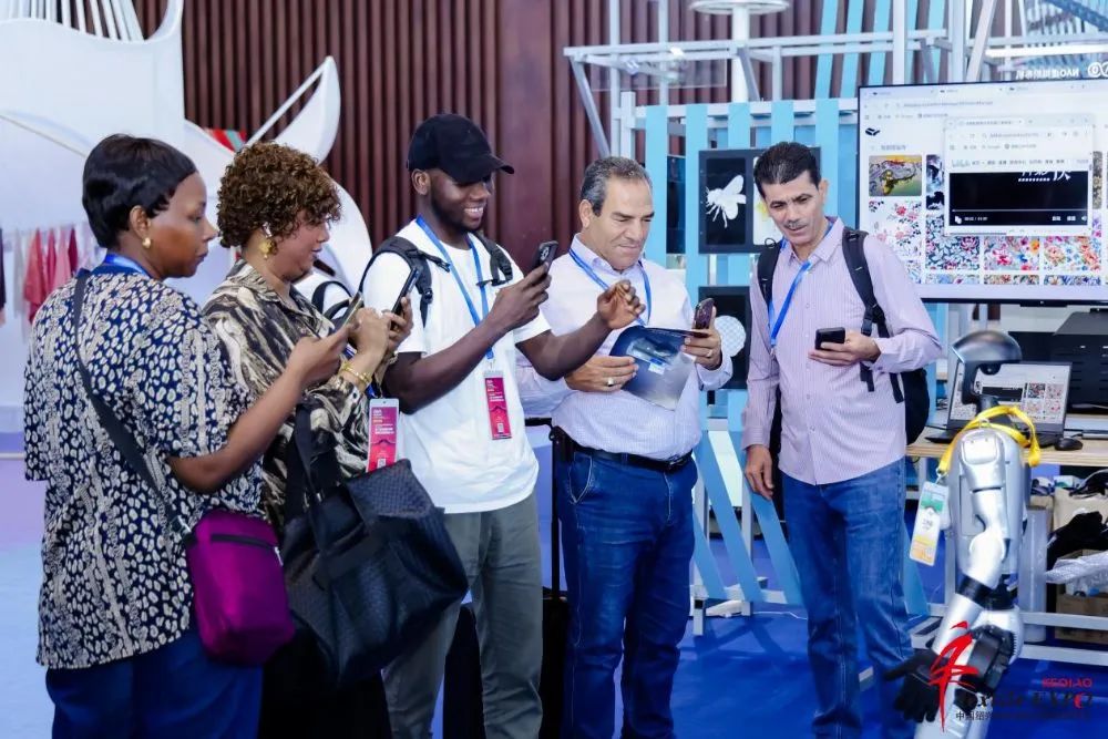 商貿(mào)對接超預(yù)期，產(chǎn)業(yè)鏈協(xié)同創(chuàng)新再升級！2025柯橋春季國際紡博會圓滿落幕