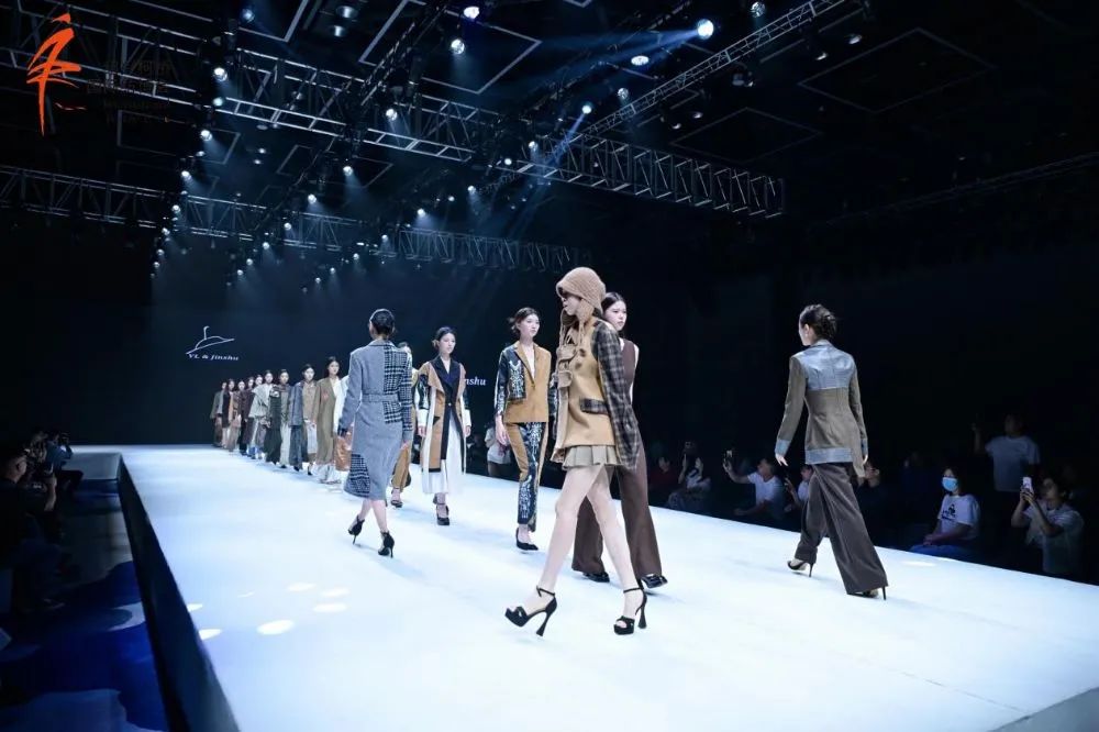 商貿(mào)對接超預(yù)期，產(chǎn)業(yè)鏈協(xié)同創(chuàng)新再升級！2025柯橋春季國際紡博會圓滿落幕