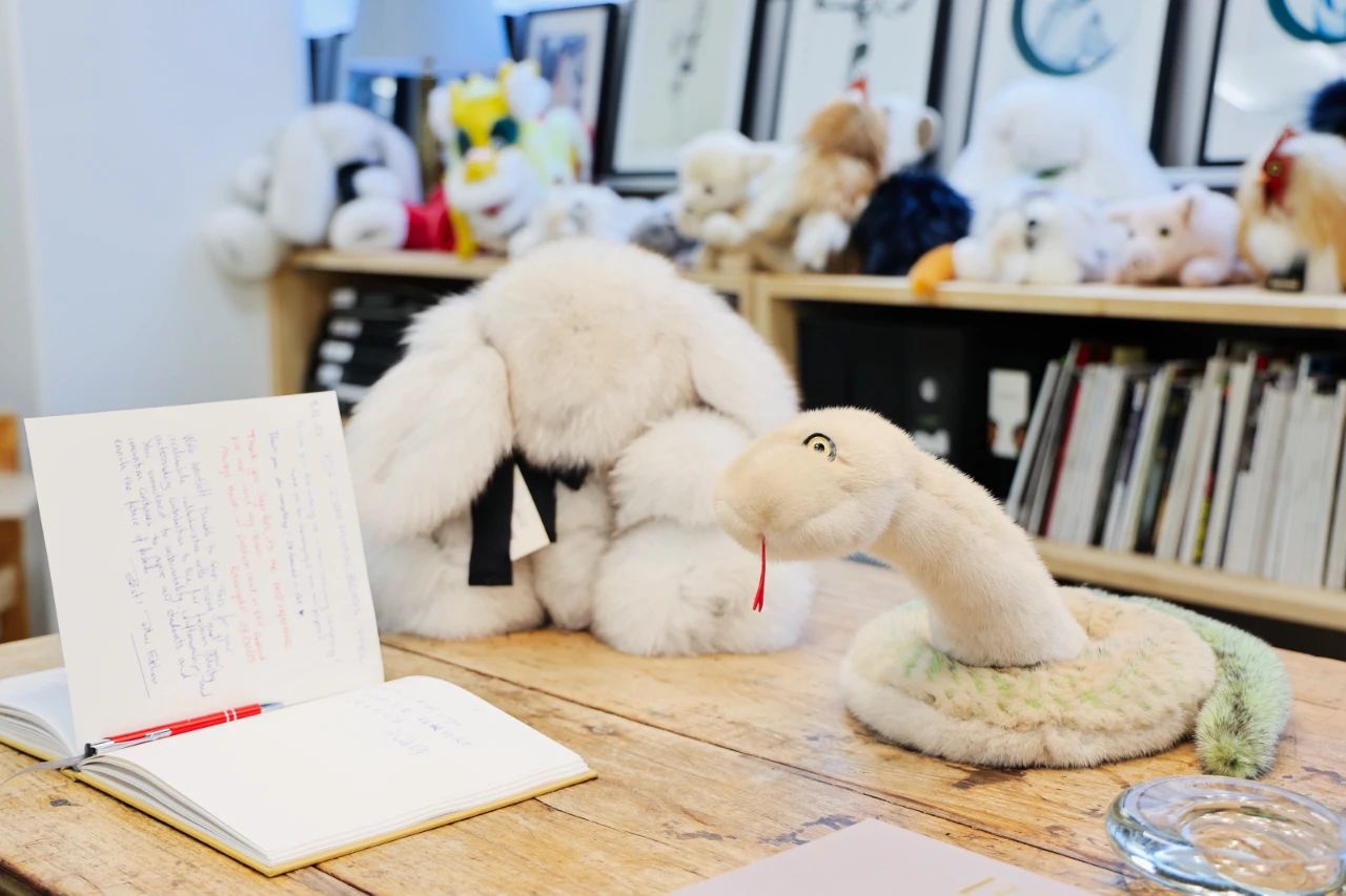 從紐約到赫爾辛基，國際毛皮協(xié)會IFF攜手JZ品牌創(chuàng)意總監(jiān)王陶Taoray Wang，探索&ldquo;可持續(xù)&rdquo;時尚哲學(xué)！