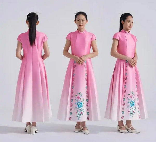 第十五屆全運(yùn)會(huì)頒獎(jiǎng)禮服發(fā)布：馬面裙、三藍(lán)繡、旗袍領(lǐng)，非遺元素彰顯灣區(qū)魅力