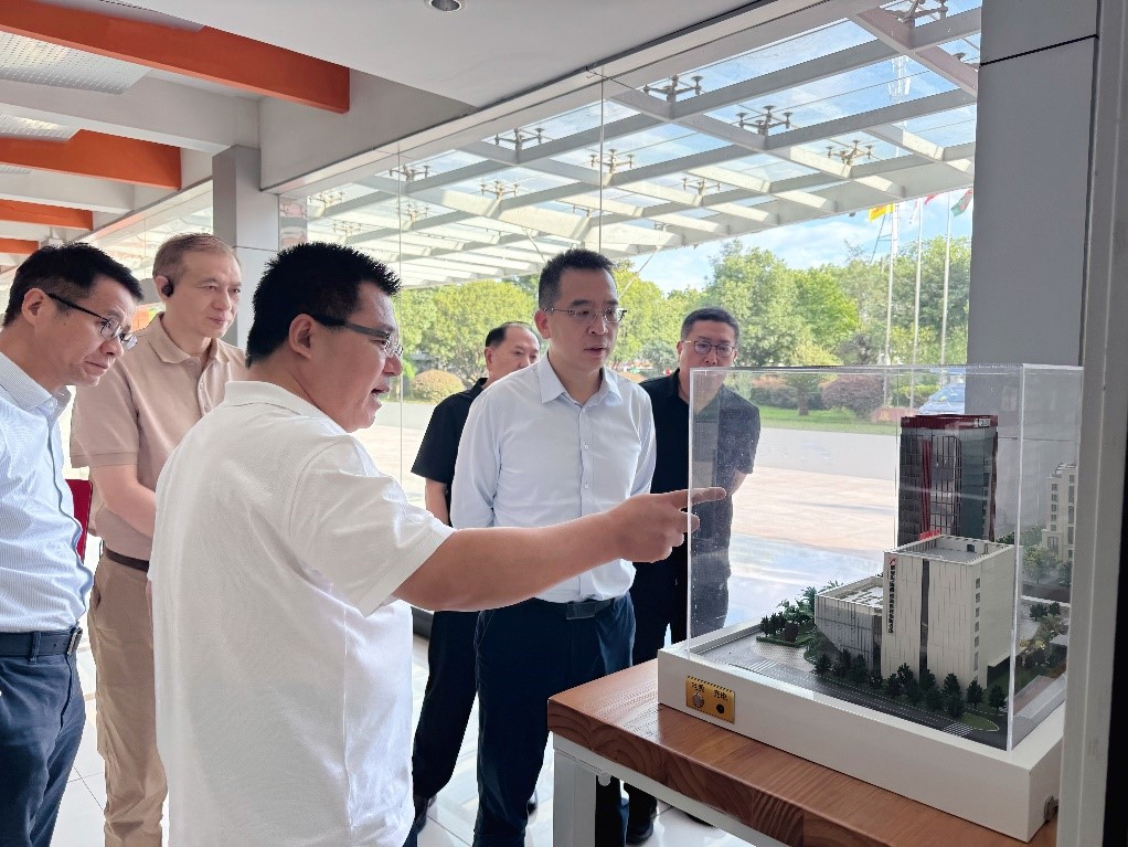 &ldquo;好面料&rdquo;需要&ldquo;好設(shè)備&rdquo;：康賽妮以終端創(chuàng)新，驅(qū)動(dòng)紡機(jī)源頭升級(jí)