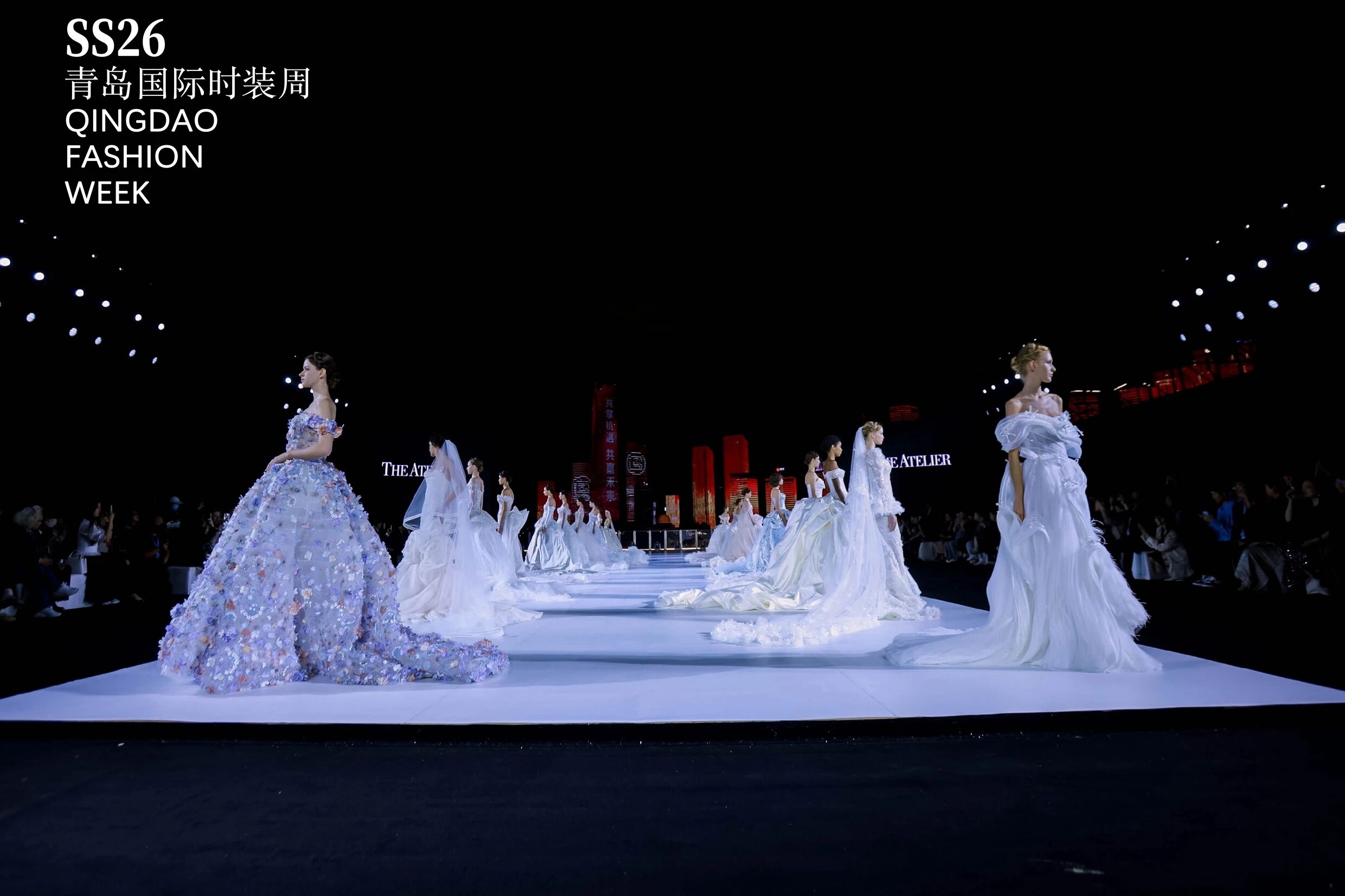 潮涌浮山灣畔 時尚綺夢啟航--2025中國（青島）國際時裝周盛大啟幕！