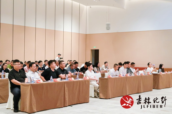 撬動舒適穿著新賽道，共探華絨&reg;產品開發(fā)新機遇