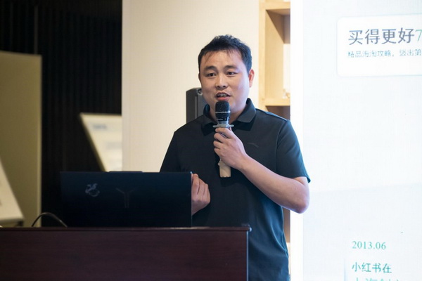  共繪時(shí)尚新藍(lán)圖--&ldquo;2025青島時(shí)尚產(chǎn)業(yè)峰會(huì)&rdquo;圓滿舉行