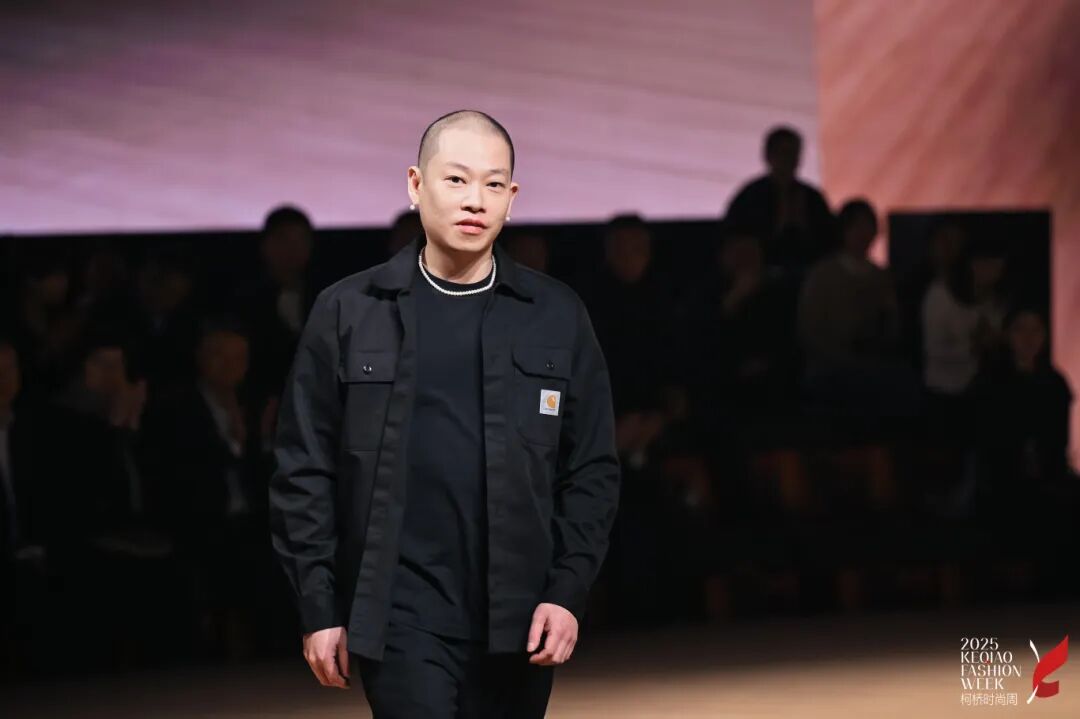 2025柯橋時尚周（秋季）啟幕！十年織夢，時尚共鳴&ldquo;洄響&rdquo;千年紡都