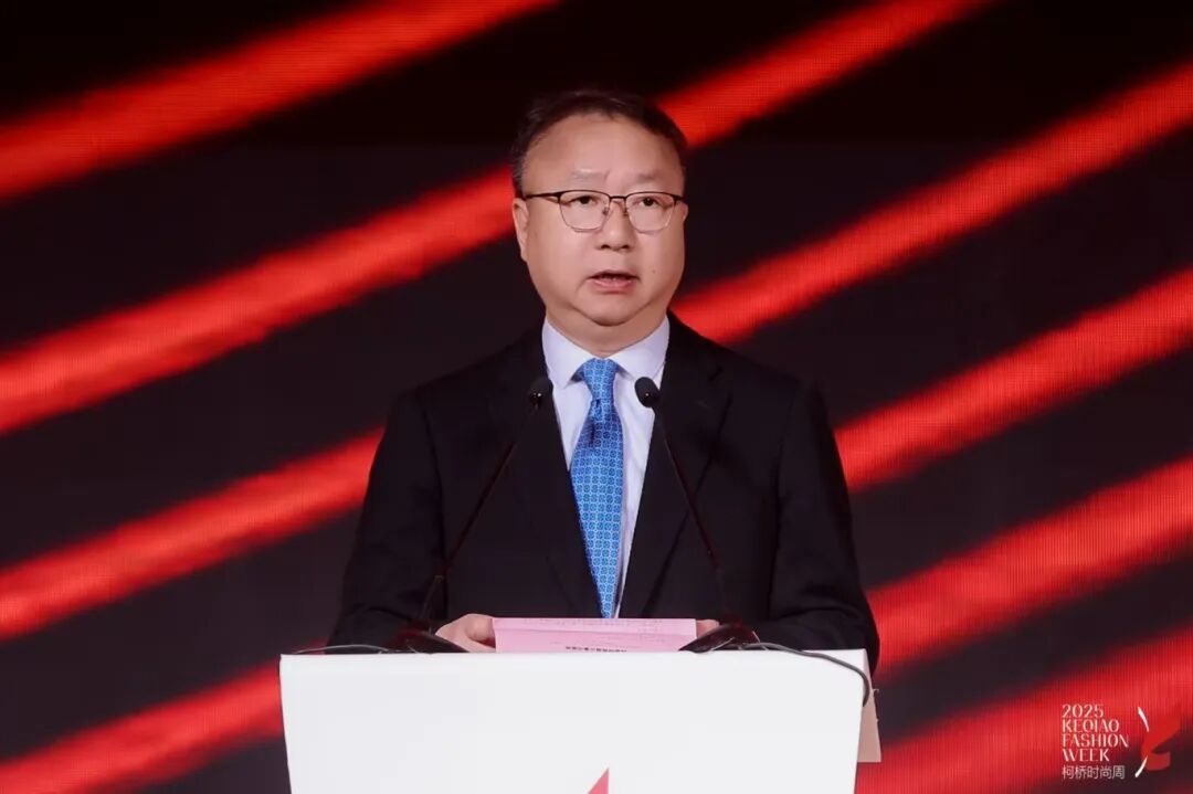 2025柯橋時尚周（秋季）啟幕！十年織夢，時尚共鳴&ldquo;洄響&rdquo;千年紡都