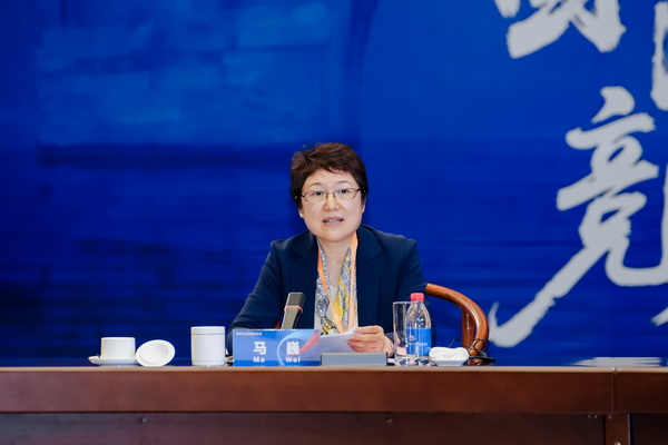 開放競合 共鏈未來--2025知名企業(yè)家圓桌會議擘畫紡織產(chǎn)業(yè)新格局