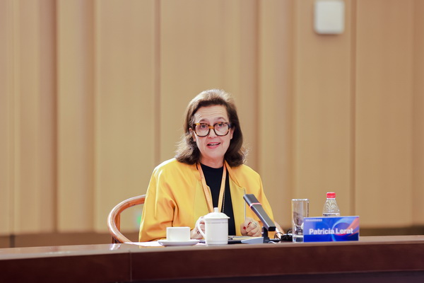 開放競合 共鏈未來--2025知名企業(yè)家圓桌會議擘畫紡織產(chǎn)業(yè)新格局