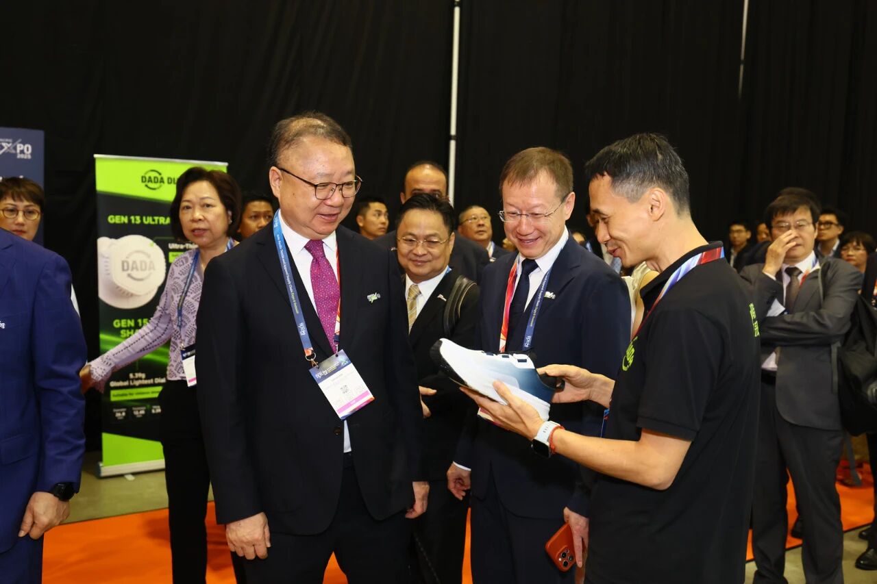 繪就產(chǎn)業(yè)發(fā)展新藍(lán)圖 邁向&ldquo;韌性協(xié)同&rdquo;新紀(jì)元 APTEXPO 2025新加坡啟幕！