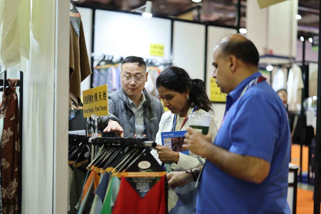 繪就產(chǎn)業(yè)發(fā)展新藍(lán)圖 邁向&ldquo;韌性協(xié)同&rdquo;新紀(jì)元 APTEXPO 2025新加坡啟幕！