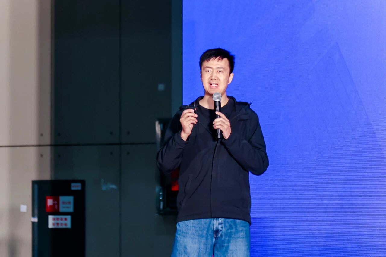 工會聚力繪暖色，AI賦能啟新章｜以&ldquo;人本+科技&rdquo;雙輪驅(qū)動擘畫行業(yè)新圖景